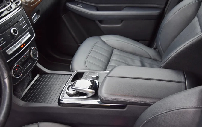 Mercedes-Benz GLE cena 140000 przebieg: 105000, rok produkcji 2018 z Siedlce małe 466